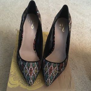 Brand new multicolored pumps with box